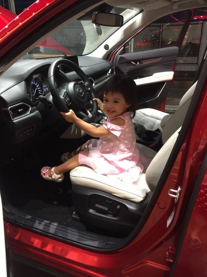 RAV 4 和CX5展間看車心得 (含圖)
