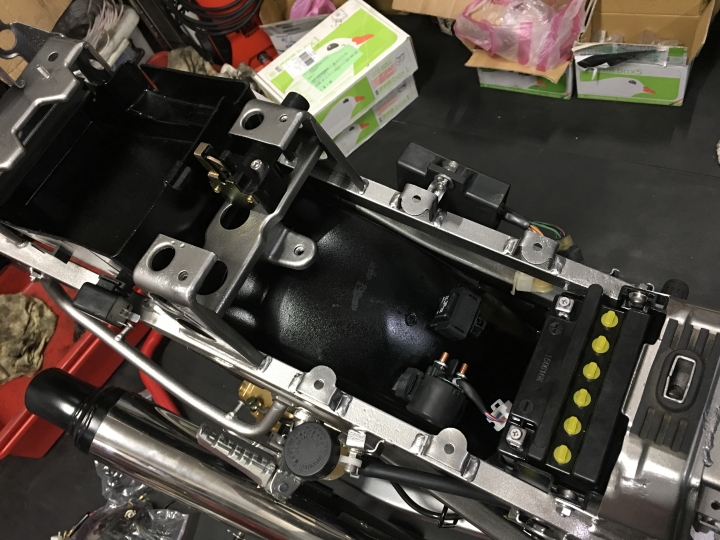 2016 YAMAHA FZR150 復活紀錄(圖多/縮時攝影)