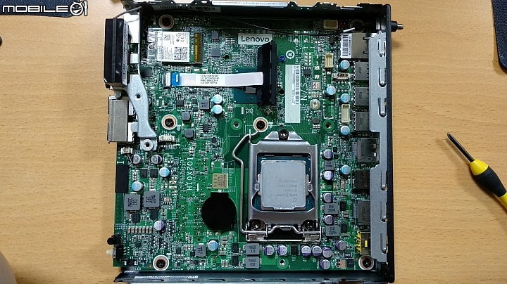 輕薄迷你的Lenovo M710Q 開箱