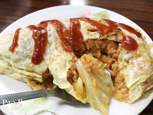 【台中】忠孝夜市必吃-夜夜見來蛋包飯&魚刺人雞蛋糕