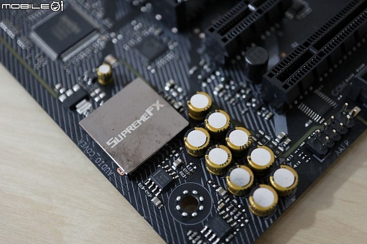 [開箱] Core i7-8700K主流6核高頻來臨 ASUS ROG STRIX Z370-E