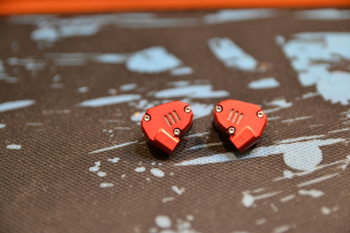 [菊]KZ ZS6 開箱