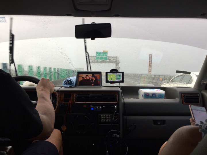 粉嶺族～雨神降臨、大雨下不停的～台中-墾丁300公里