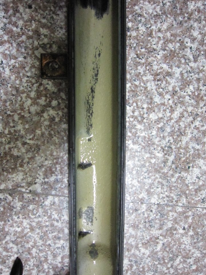 civic8代換水箱其實很簡單,我換給你們看