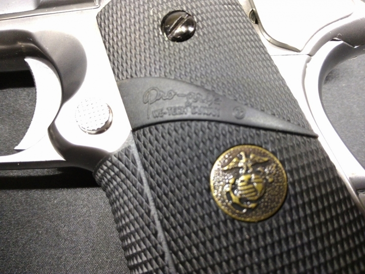 [開箱]海神POSEIDON Custom M1911 Platinum Edition白金限定版