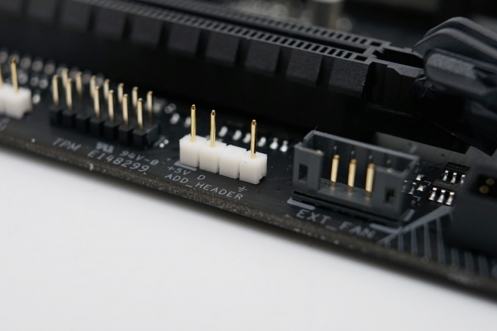 ASUS ROG STRIX Z370-F GAMING 功能完備 電競神采 Z370敗家之選