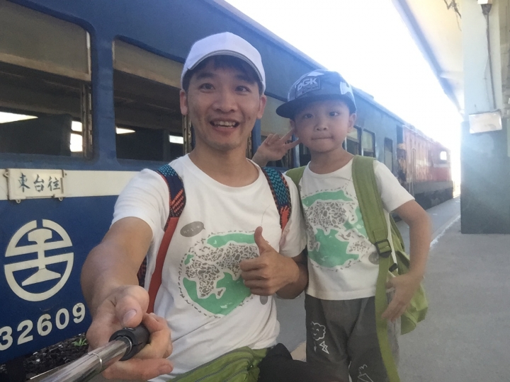讓5歲孩子陪我完成多年前的鐵路環島計畫<景點美食篇1-1>