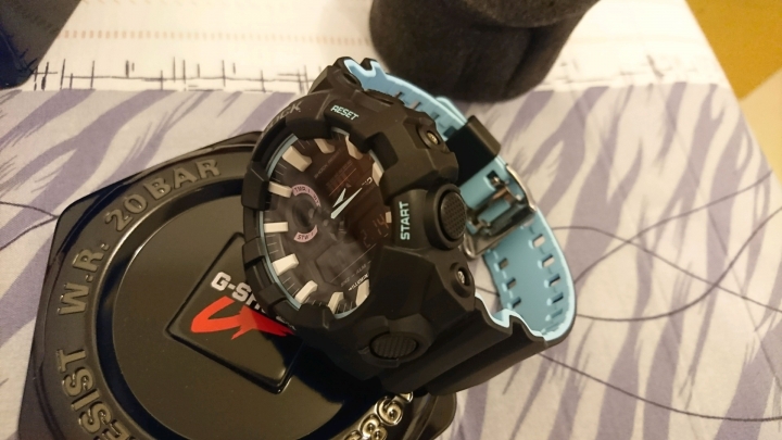開箱 10月新款G shock 霓虹燈