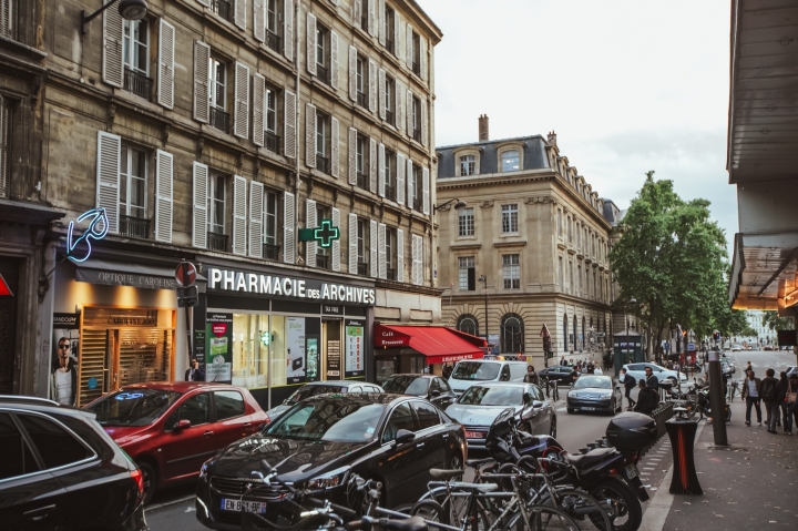 「sony A9」巴黎隨拍 Paris Snap 巴黎的景色 街景 人們 文化 建築..... 慢慢地走，慢慢地品嚐 值得你我走一回 By