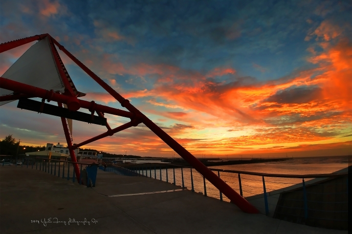 LG 廣角中毒症の蓋大樓   G5/G6/V20/V30機型均可...給我廣角..其餘不要