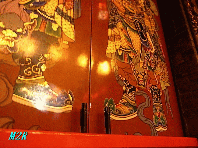 M2R 藍色妖姬(18650磁吸充電雙鍵戰術小直筒)