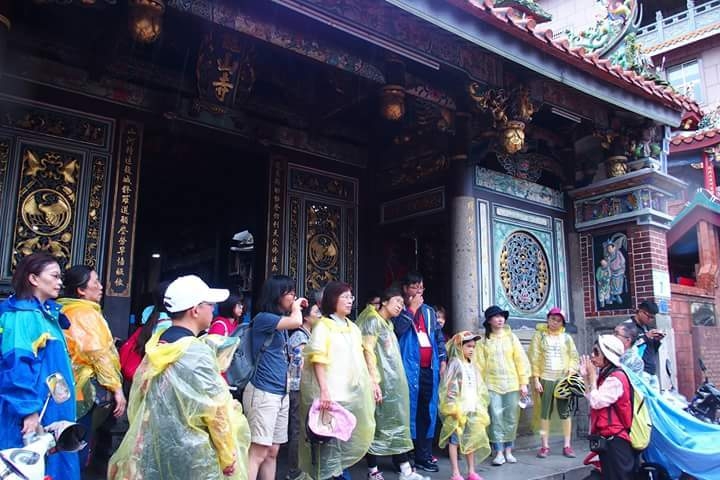 乘 雨 騎 遊 鳳 山 古 蹟 文 藝 之 旅