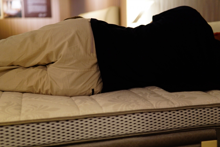 [分享]床墊選購分享-現代 質感 平價的晶華傢俱(一)