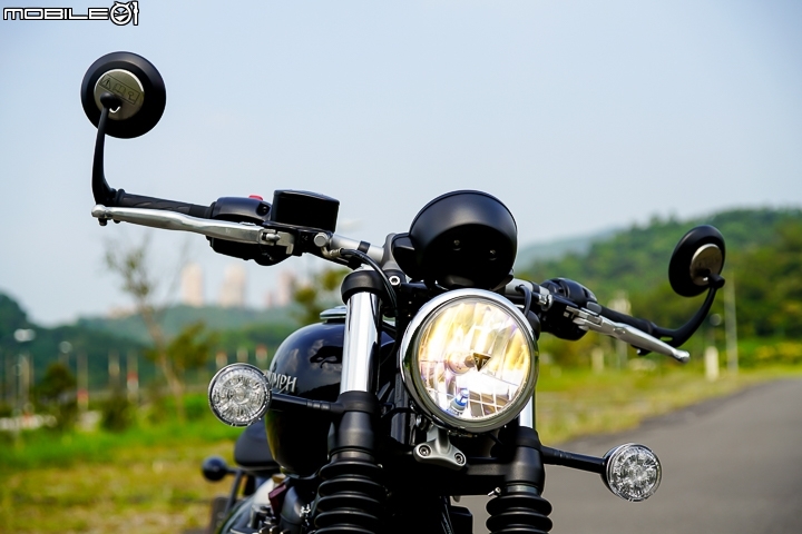 英倫也能美式風 2017 Triumph Bonneville Bobber