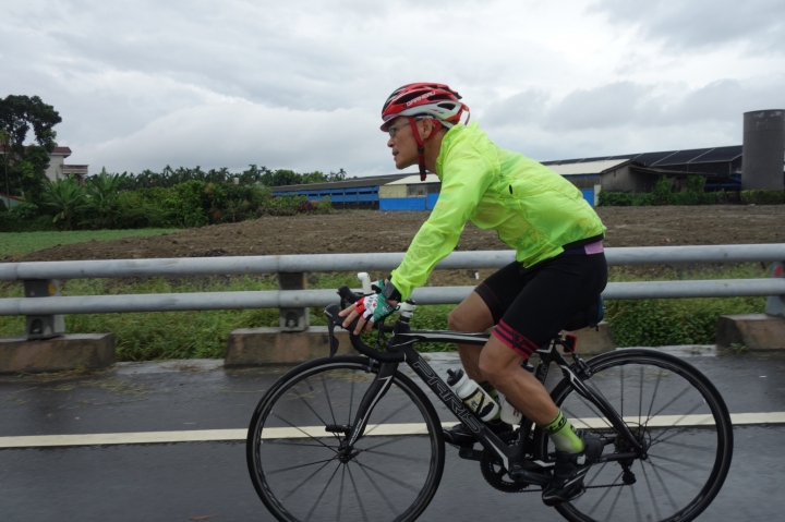粉嶺族～雨神降臨、大雨下不停的～台中-墾丁300公里