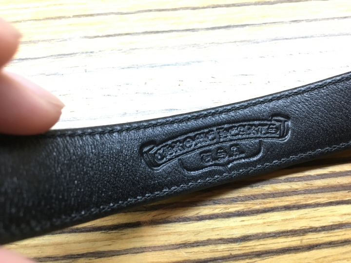 請問Chrome hearts 皮革手環真假？