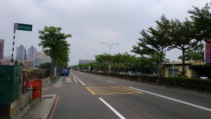 [分享]床墊選購分享-現代 質感 平價的晶華傢俱(一)