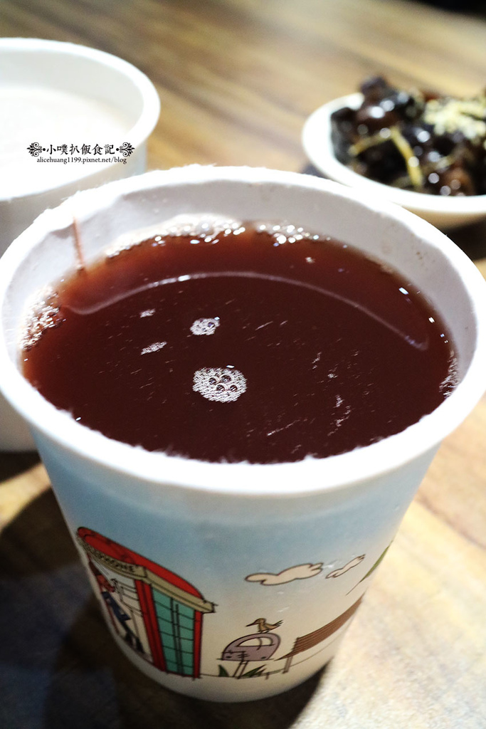 【中和素食】『十味健康素食』宜安店/近永安市場站/健康素食/平價/推XO醬抄手讚岐烏龍麵/日式咖哩蓋飯/涼拌川耳