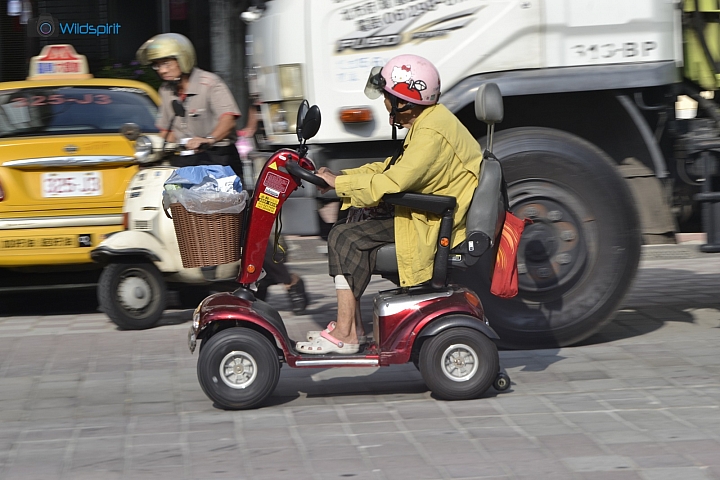 窮人移軸鏡【ARSAT C 80mm f/2.8 + ARAX Tilt Adapter】
