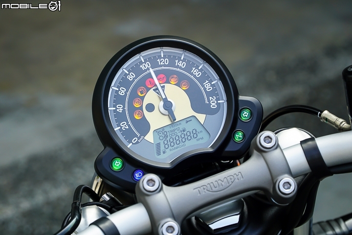 英倫也能美式風 2017 Triumph Bonneville Bobber