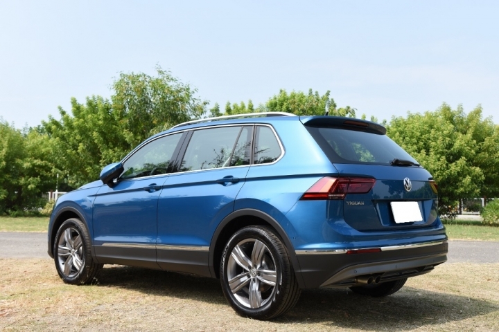 【微開箱】MY18 THE NEW TIGUAN 330TSI 加勒比海藍~~~