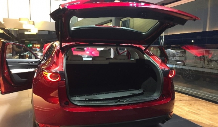 RAV 4 和CX5展間看車心得 (含圖)