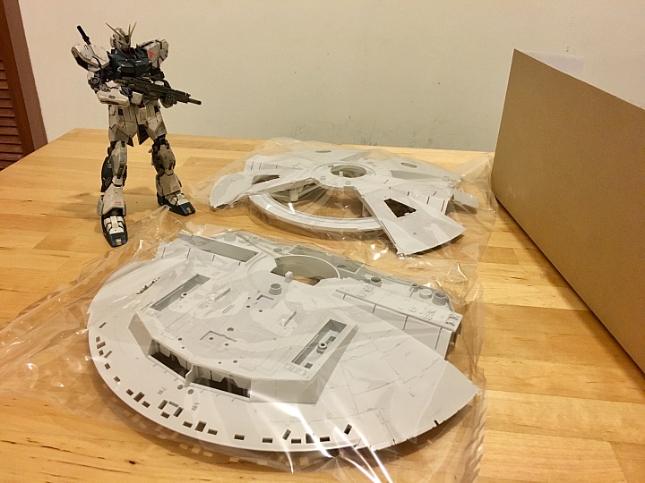 1/72 Bandai千年鷹號開箱