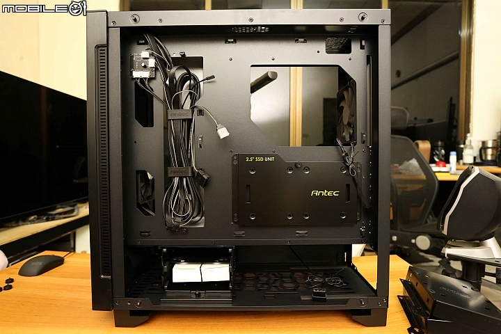 [開箱] ANTEC P110 Luce 開箱安裝心得