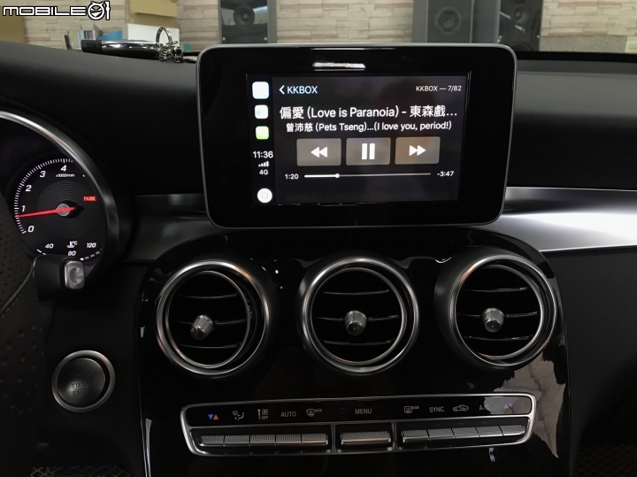 賓士 GLC 300 美規 加裝Apple CarPlay