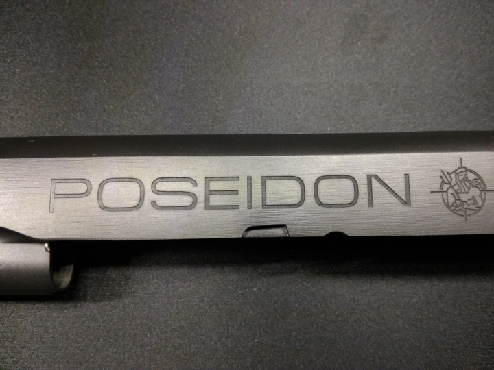 [開箱]海神POSEIDON Custom M1911 Platinum Edition白金限定版