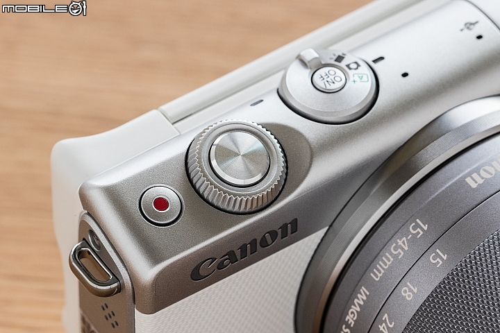 Canon EOS M100‧影像核心進化 DAF對焦導入！