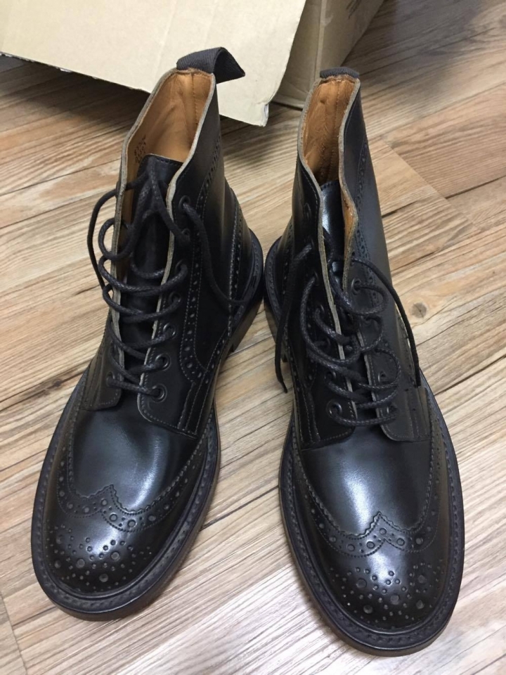 [哪尼開箱] 日本樂天二手 Tricker's stow espresso 驚奇!!!