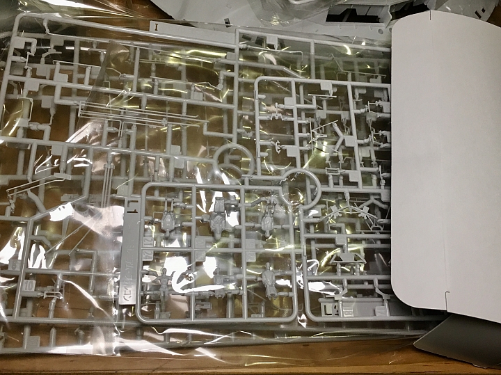 1/72 Bandai千年鷹號開箱