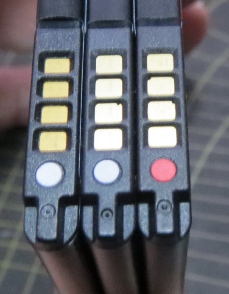 V20 原廠電池之真假?