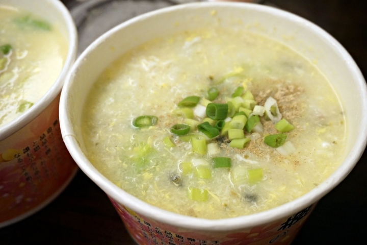 【蓁品廣東粥】食材區乾淨整齊有亮點