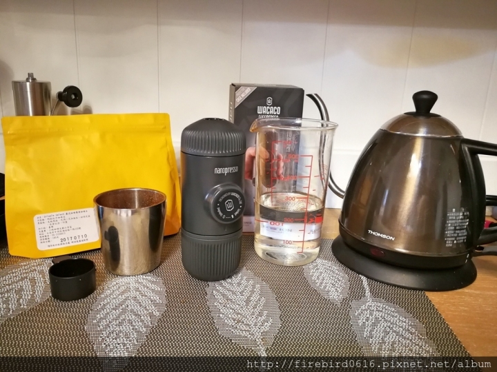[咖啡器材分享]Wacaco Nanopresso按押式義式咖啡萃取機--Minipresso再進化--露營旅行都方便