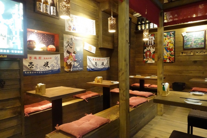 【食記】板橋新埔站。老八風居酒屋-新埔店~板橋深夜食堂 吃宵夜好去處 板橋串燒
