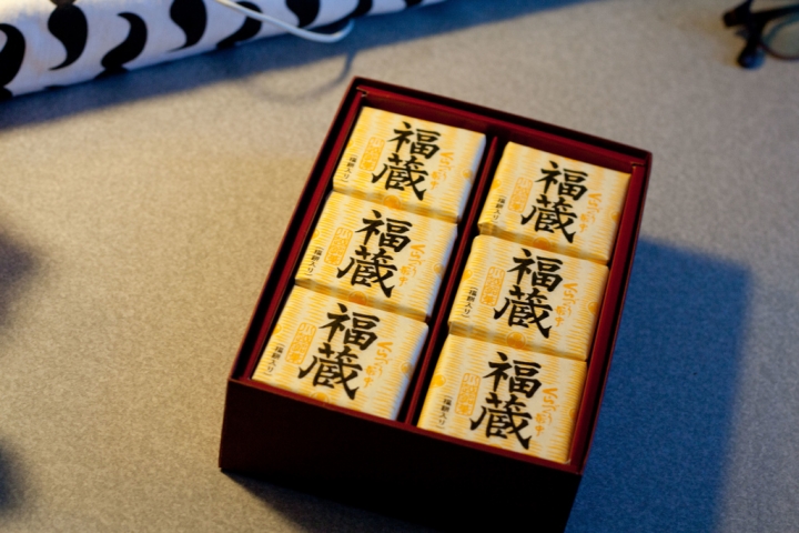 【美食。食記】琦玉 川越 會想起奶奶的老味道 くらづくり本舗 アトレマルヒロ店 最中 福藏 甜點 和菓子 推薦