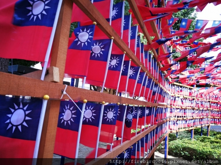 [桃園平鎮忠貞]八妹婆婆民族創藝過橋米線--創意雲南料理--頂級環境高級食材石鍋創新嘗試