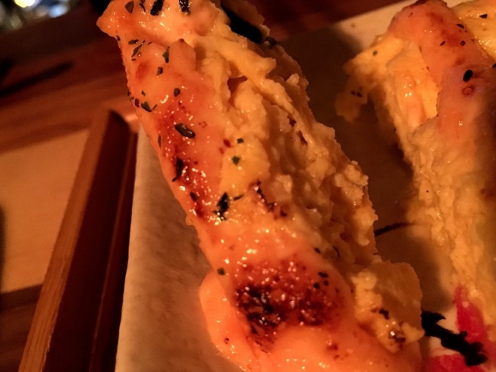 【來吧 Bar & Food & Fish & Darts】溫馨小閣樓，輕鬆放鬆