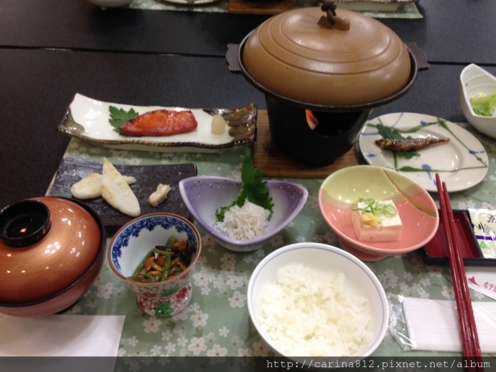 日本山梨縣 富士河口湖溫泉新世紀飯店 New Century 時間靜止流動
