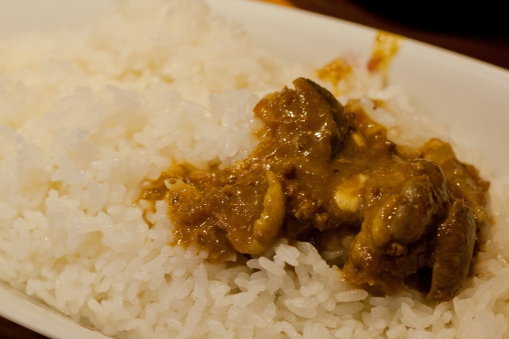 【美食。食記】東京 五反田 冬夜，那些溫暖我的深夜食堂(2) Hot Spoon 熱湯匙 燒咖哩 推薦