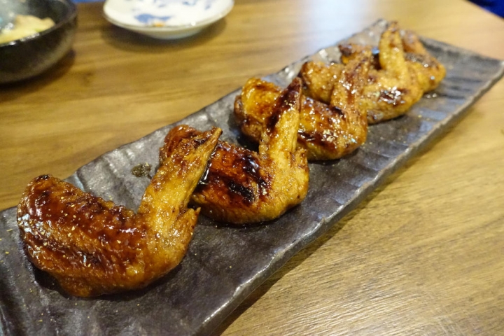 【食記】板橋新埔站。老八風居酒屋-新埔店~板橋深夜食堂 吃宵夜好去處 板橋串燒
