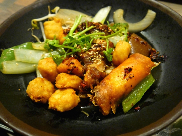 【新北市 三重/捷運先嗇宮站】潮味決炒麻辣專門(三重湯城店)-小吃新創意變化由你選擇