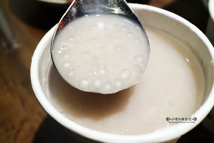 【中和素食】『十味健康素食』宜安店/近永安市場站/健康素食/平價/推XO醬抄手讚岐烏龍麵/日式咖哩蓋飯/涼拌川耳