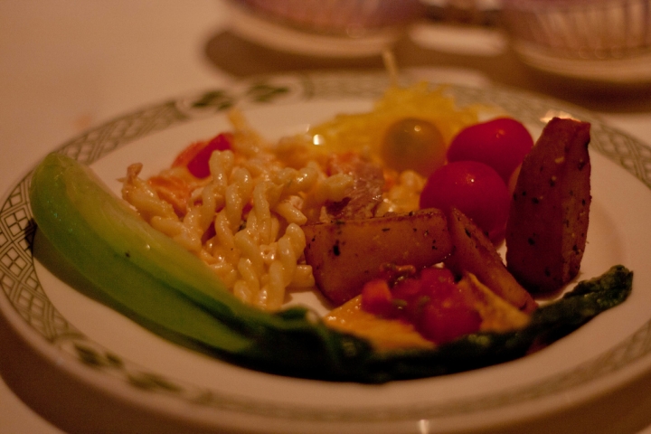 【美食。食記】東京 惠比壽 比台灣便宜好多的頂級牛排(預約說明) 勞瑞斯 Lawry’s The Prime Rib 划算 日本 小孩 小朋友