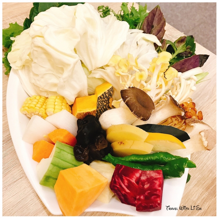 台南無菜單鍋物【麻花家族系列】小二麻辣鴛鴦_純手工火鍋配料&有機蔬果-集聚鮮甜與美味於一鍋