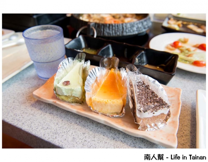 【台南東區-美食】全台南首創鐵板燒&壽喜燒吃到飽｜雙主餐.哈根達斯任你吃到飽 ~ 福豆屋(德安百貨)