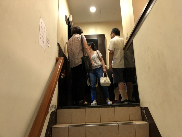 SOLO的玩樂指南【台北中山】茗香園冰室-平價超美味港式料理