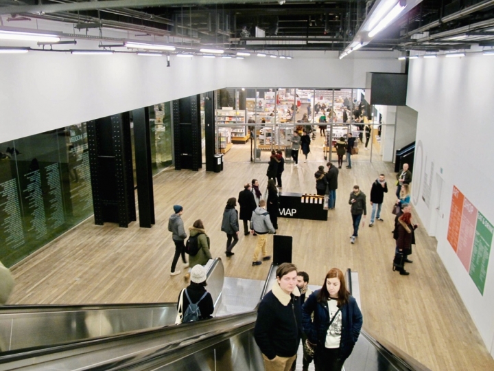 【London.走跳】誤打誤撞走進倫敦泰特現代藝術館的奇妙之夜-Tate Modern